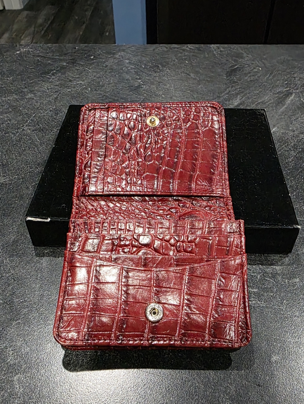 Brahmin Wallet - Picture 2 of 6
